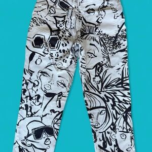 Women's Graphic Print Cropped Jeans